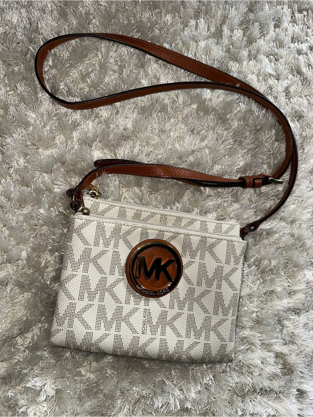 Michael Kors Crossbody Bag